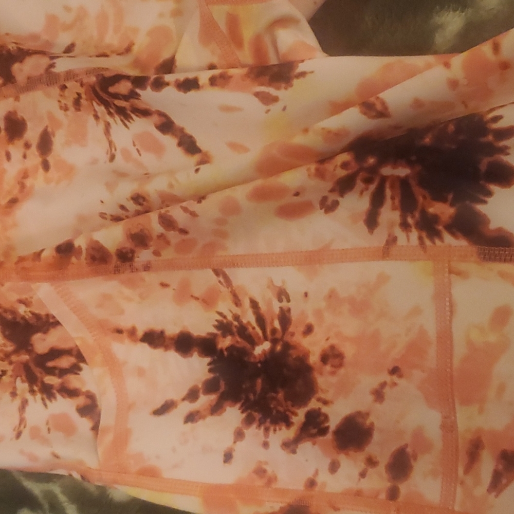 Ideology Bike Shorts - Picture 6 of 11